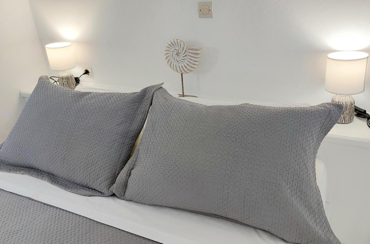 Anthonas Apartments Imerovigli  Dış mekan fotoğraf