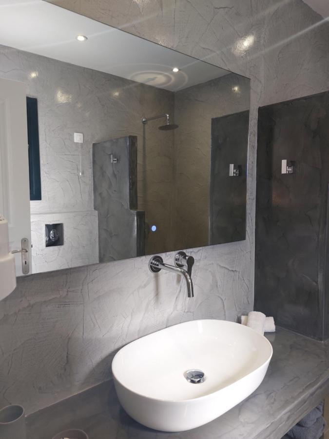 Anthonas Apartments Imerovigli  Dış mekan fotoğraf