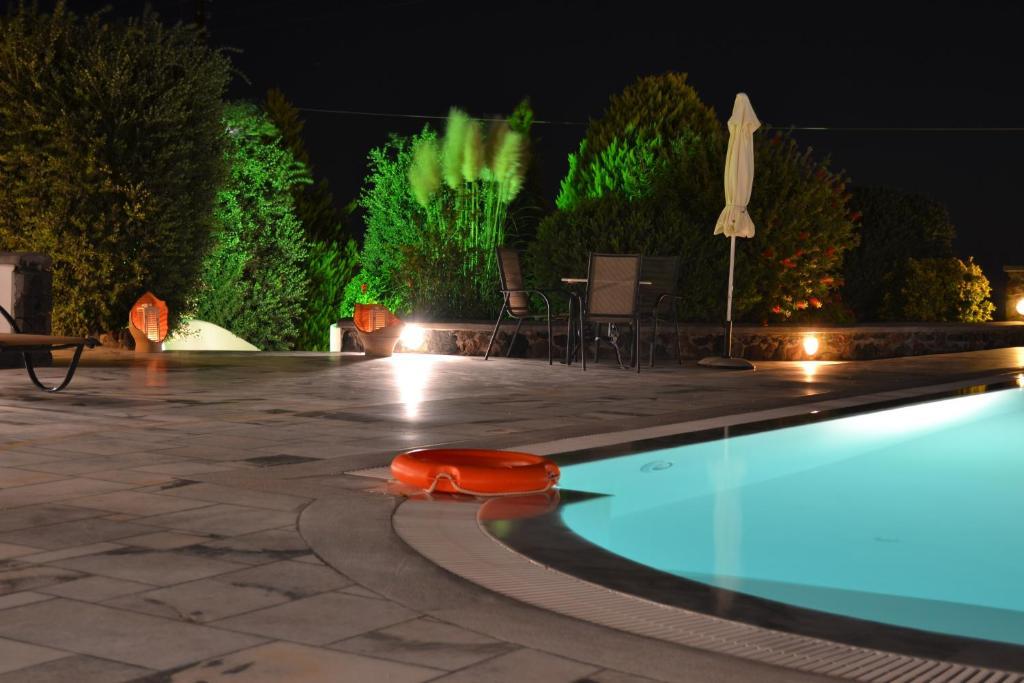 Anthonas Apartments Imerovigli  Dış mekan fotoğraf
